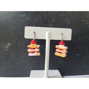 Strawberry Shortcake Shaped Plastic Dangling Clip-on Earrings Vintage